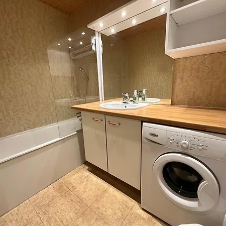 Au Pied Des Pistes A De Lans, Terrasse Sud, Parking Gratuit - Fr-1-515-106